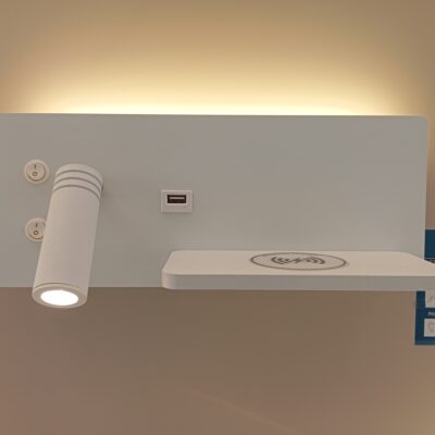Applique Murale USB et Chargeur Sans Fil Plus Projecteur BLANC